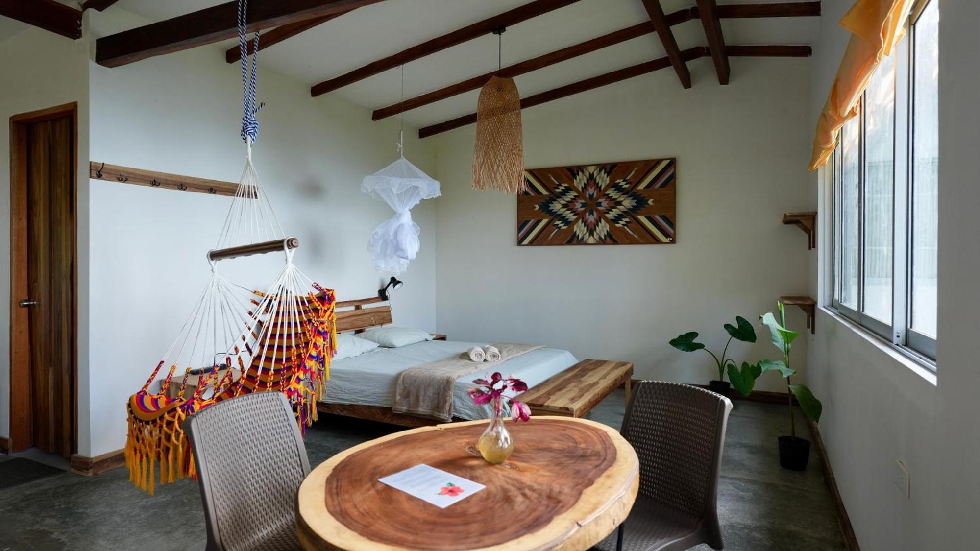 Sintropia - Sustainable & Organic Coffee Bed & Breakfast *